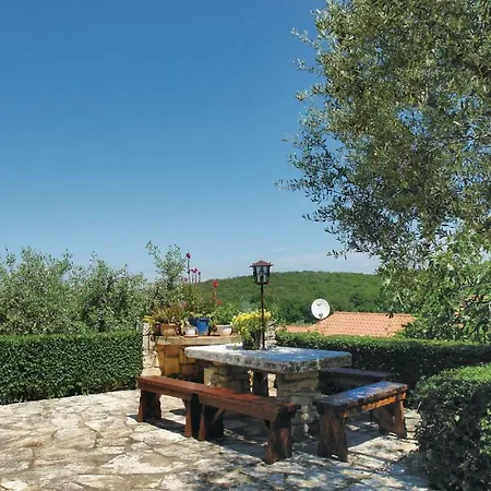 Mugeba 11 Apartment Porec